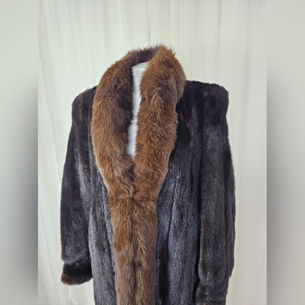 Gorgeous Two-Tone Brown Glam Mink Fur Coat With Bracelet Cuff Medium - Picture 5 of 13